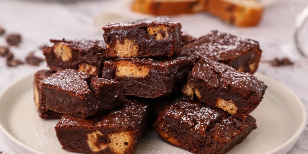 Brownies με τσουρέκι - Images