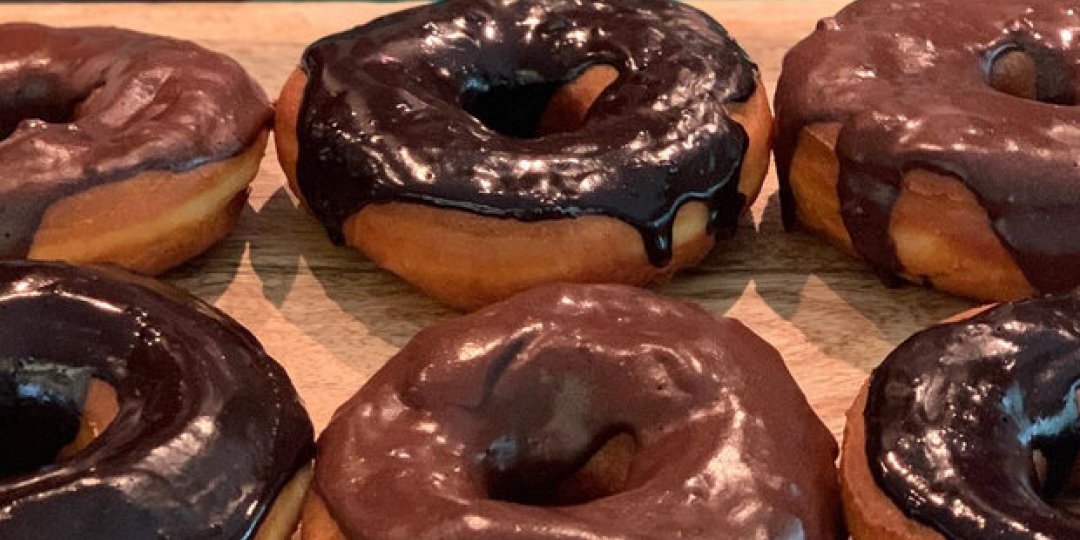 Λαχταριστή συνταγή για donuts από τη Δέσποινα Βανδή - Images