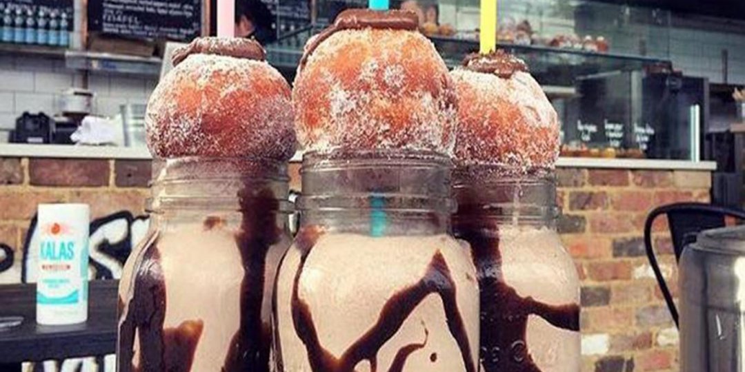 Tella Ball Milkshake: Νέο, hip και viral - Κεντρική Εικόνα