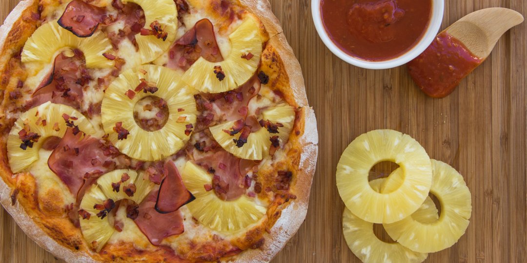 Πίτσα με ανανά (Hawaiian Pizza) - Images