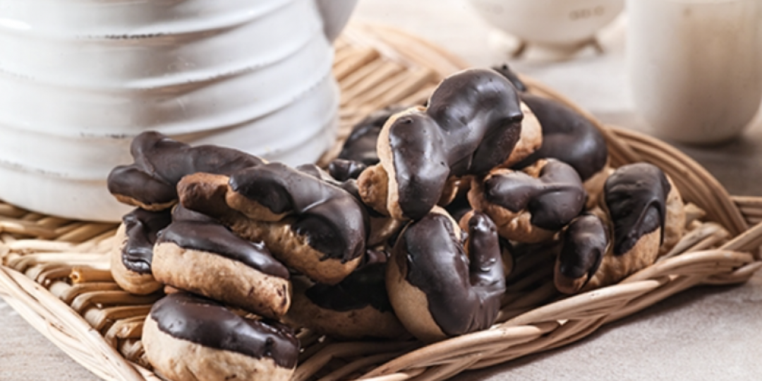 Κουλουράκια κανέλας με επικάλυψη σοκολάτας - Images
