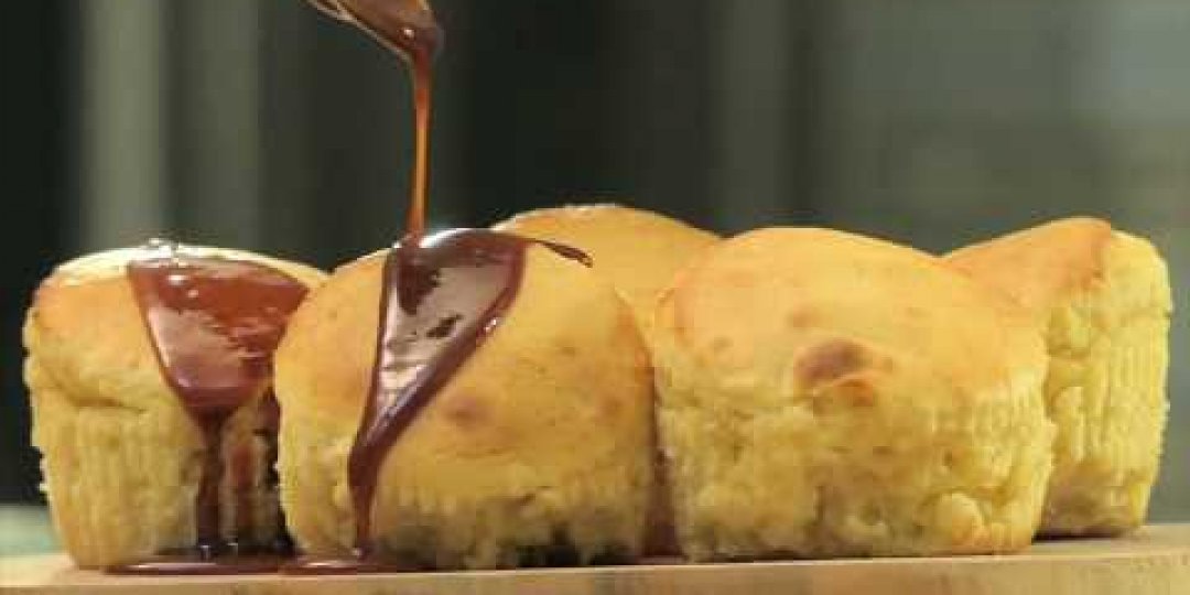 Muffins με λιωμένη καραμέλα - Κεντρική Εικόνα