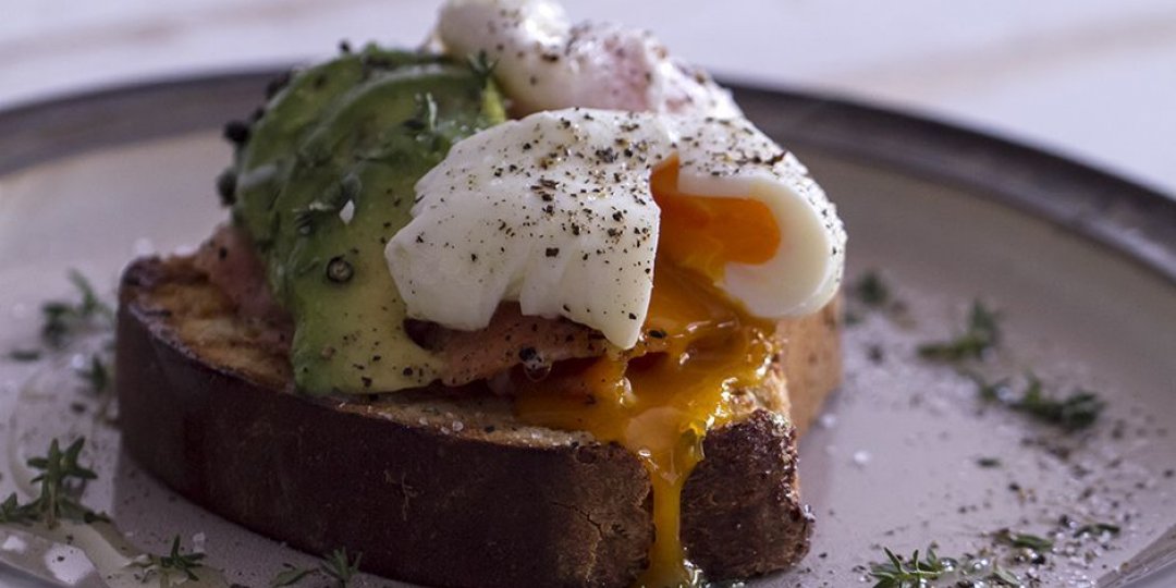 Αυγά ποσέ για ένα χορταστικό πρωινό - Images