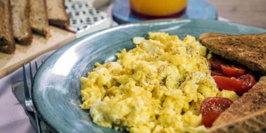 Πανεύκολα αυγά scrambled - Images