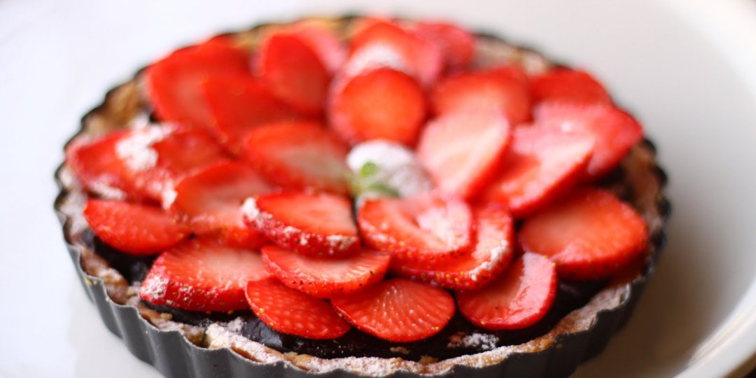 Τάρτα σοκολάτας με φράουλες  - Images