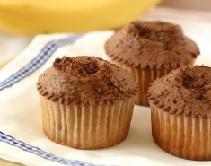Vegan muffins με μπανάνα και σοκολάτα  - Images