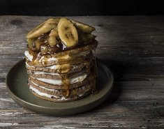 Pancakes ολικής με φρούτα και τυρί κρέμα - Images